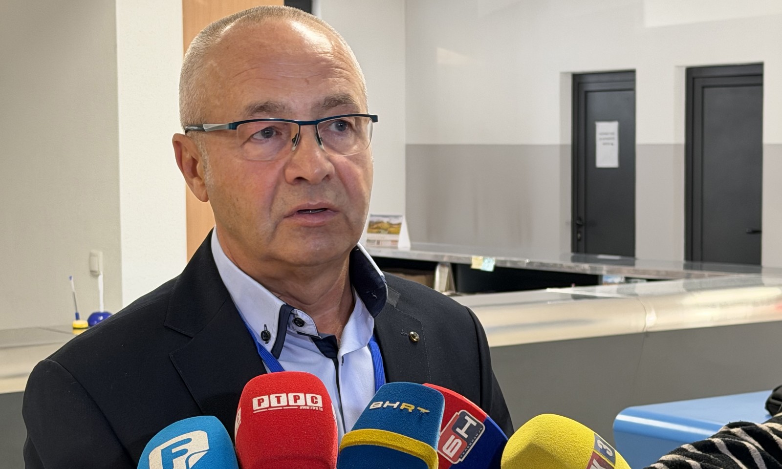 Skeneri ne mogu da se osposobe, operateri nepripremljeni: Paleksić o problemima u Doboju