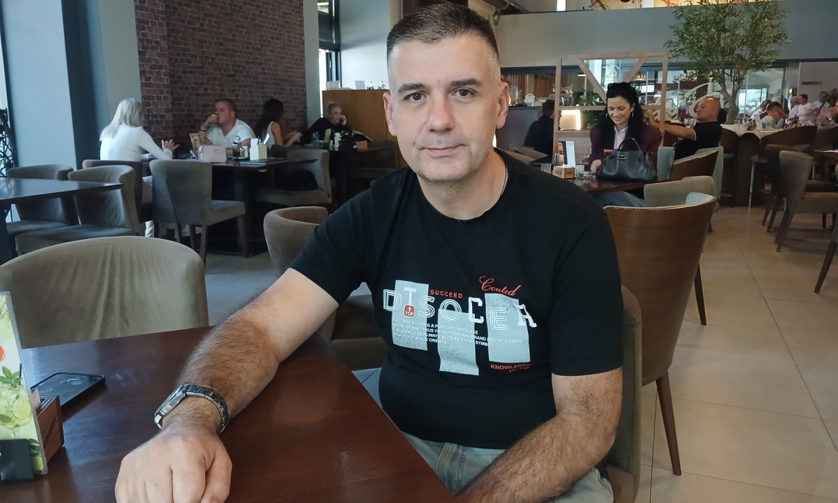 Sačuvajte “VHS uspomene” prije nego propadnu: Evo šta savjetuje fotograf Slaviša FOTO