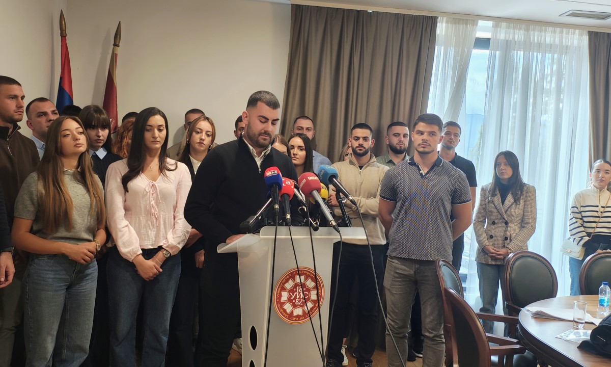 Lapčević najavio zbor studenata: Kolege iz Srbije da se jasno odrede o spornim porukama