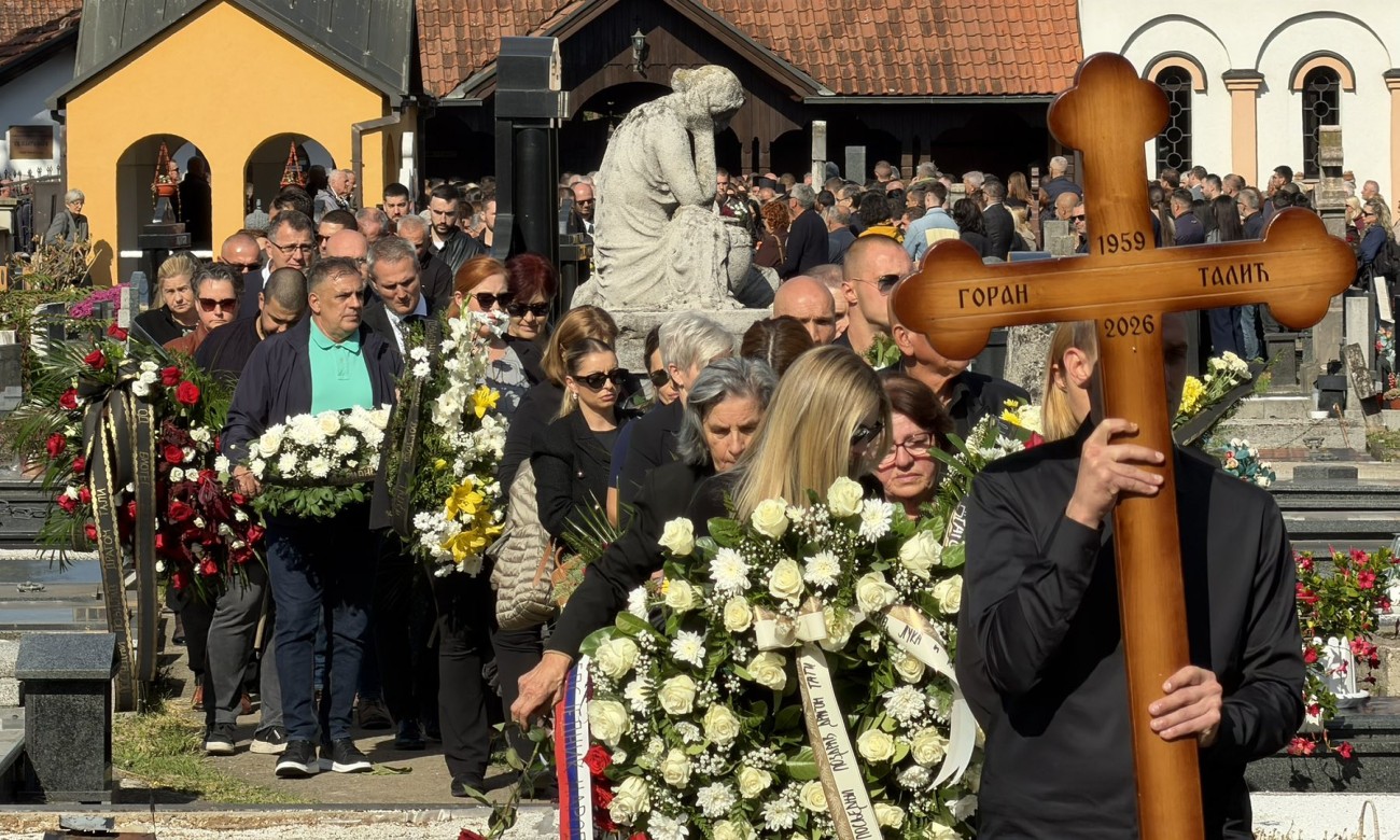 Sahranjen Goran Talić: Veliki broj građana na posljednjem ispraćaju FOTO