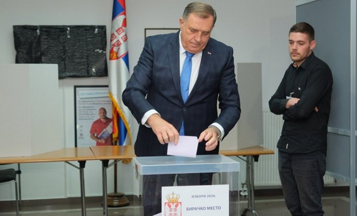Dodik glasao u Banjaluci: Stalo nam je do snažne Srbije VIDEO