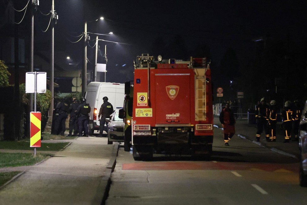 Muškarac prijeti da će se raznijeti bombom: Specijalci blokirali ulicu FOTO