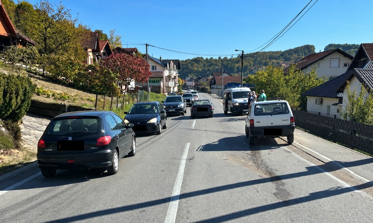 Udes na izlazu iz Banjaluke: Intervenisala hitna pomoć, saobraćaj otežan