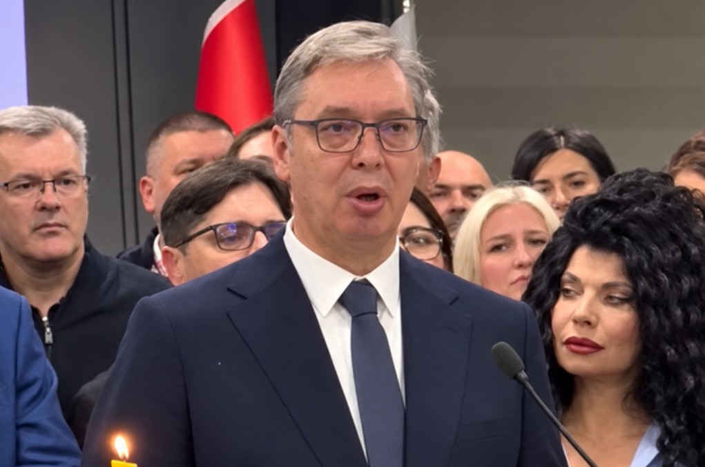 SNS proslavlja slavu, Vučić poručio: Progoniće nas i goniti VIDEO